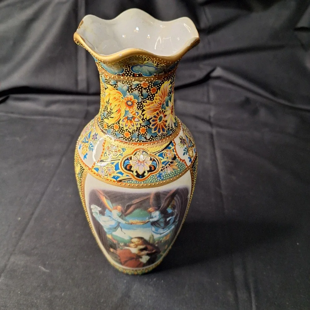 Vintage Satsuma Style Moriage Vase Madonna and Child Angels Gold Gilt Floral 8.5
